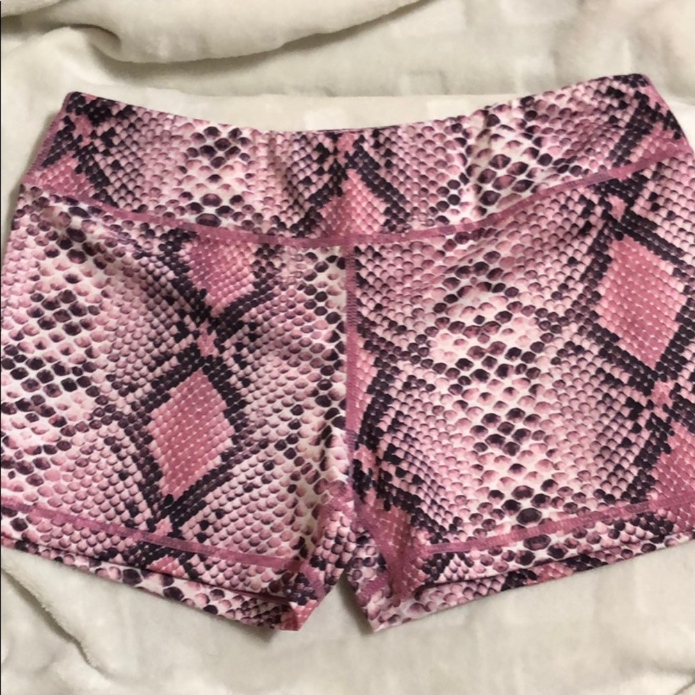 IAB workout/ CrossFit shorts size L/10